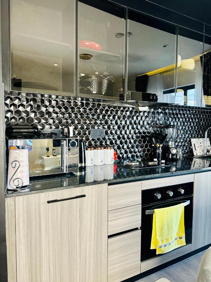 Escada Next Level Luxurious Home Nairobi Extérieur photo