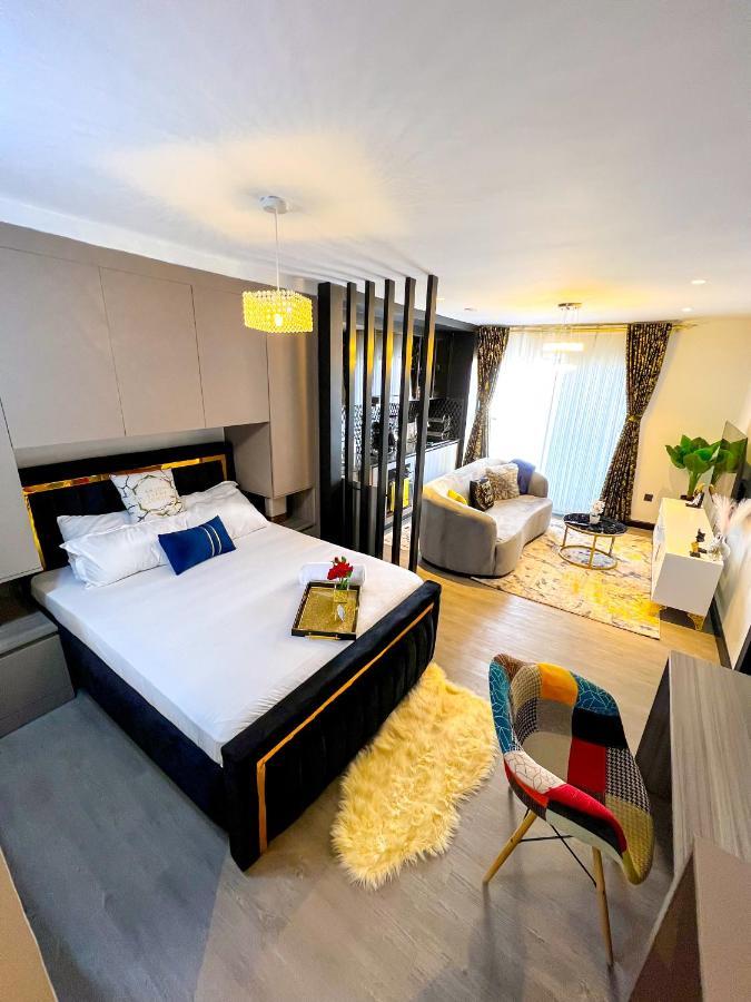 Escada Next Level Luxurious Home Nairobi Extérieur photo